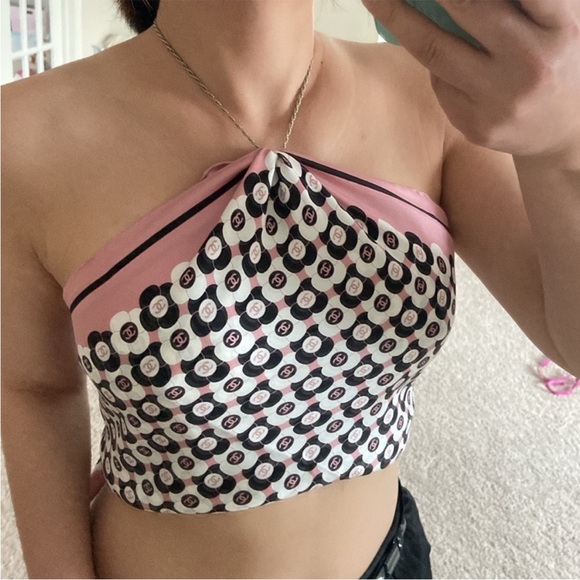 Chanel 100% Silk square scarf - Picture 13 of 16